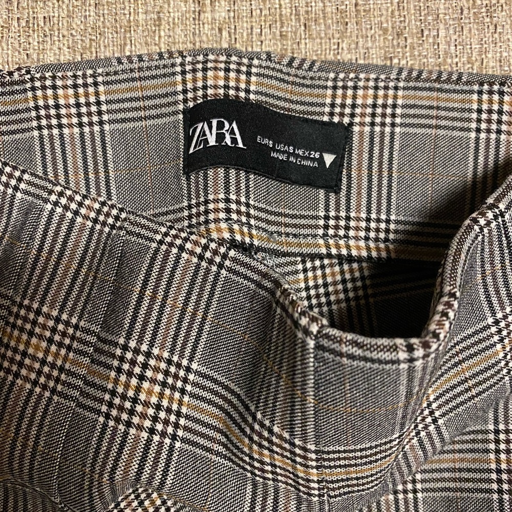 New Zara - Picture 3 of 4